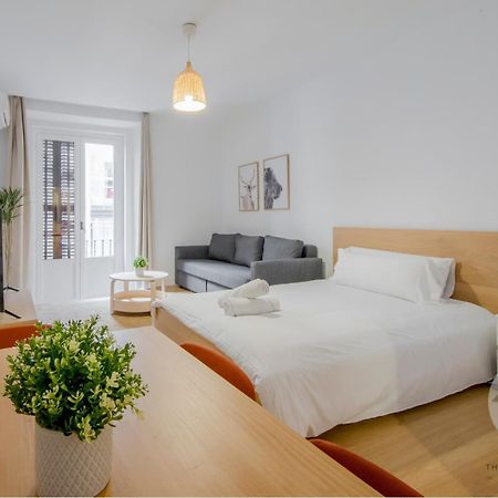 Tu Balcon En Madrid Para 3, Carretas 25 Esterno foto